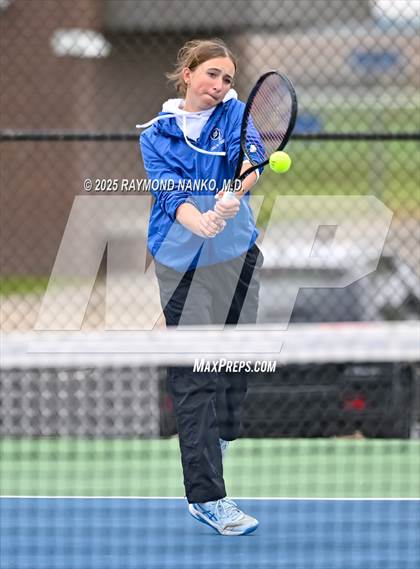 Thumbnail 2 in Kokomo vs Lake Central (Delta Invitational)  photogallery.