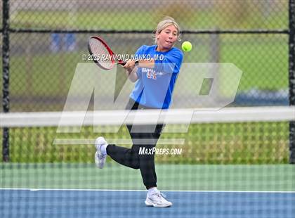 Thumbnail 2 in Kokomo vs Lake Central (Delta Invitational)  photogallery.