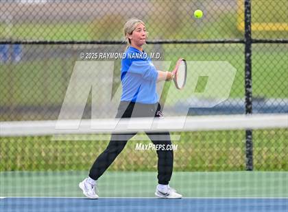 Thumbnail 3 in Kokomo vs Lake Central (Delta Invitational)  photogallery.