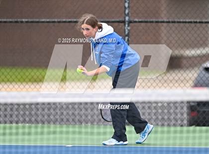 Thumbnail 2 in Kokomo vs Lake Central (Delta Invitational)  photogallery.