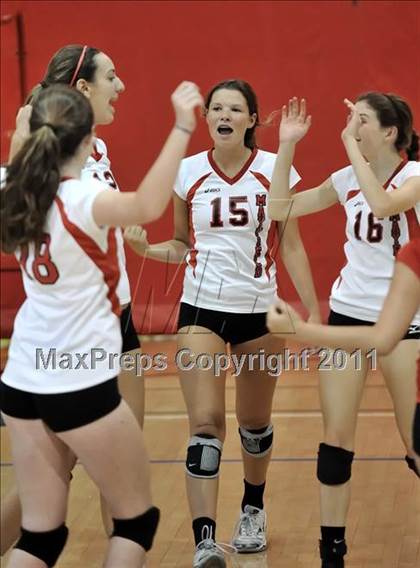 Thumbnail 2 in Alta Loma vs Mayfield (Molten Classic) photogallery.
