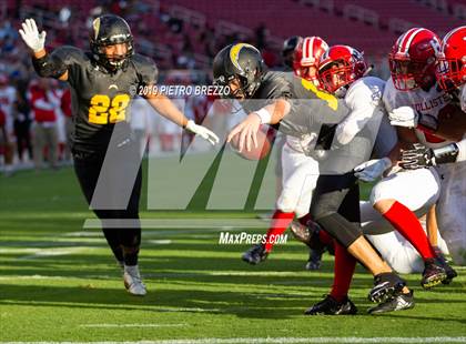 Thumbnail 3 in Wilcox vs. San Benito photogallery.
