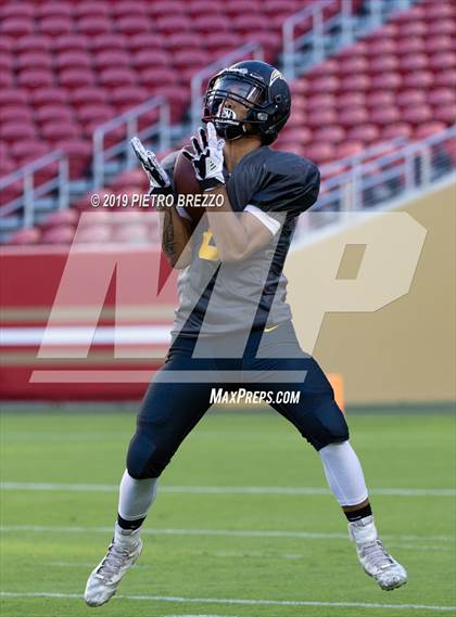 Thumbnail 2 in Wilcox vs. San Benito photogallery.