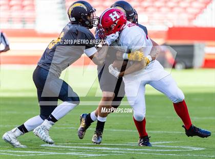 Thumbnail 1 in Wilcox vs. San Benito photogallery.