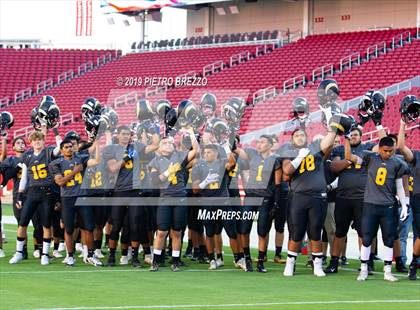 Thumbnail 2 in Wilcox vs. San Benito photogallery.