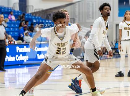 Thumbnail 2 in Augusta Prep vs. Evans photogallery.