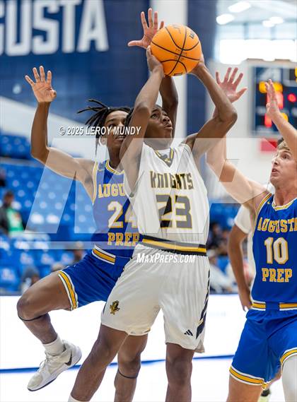 Thumbnail 1 in Augusta Prep vs. Evans photogallery.