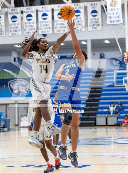 Thumbnail 2 in Augusta Prep vs. Evans photogallery.