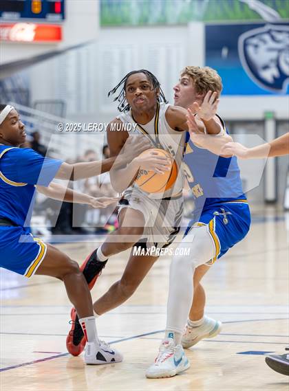 Thumbnail 1 in Augusta Prep vs. Evans photogallery.