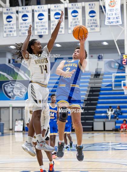 Thumbnail 3 in Augusta Prep vs. Evans photogallery.