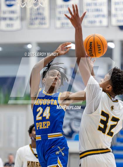 Thumbnail 1 in Augusta Prep vs. Evans photogallery.