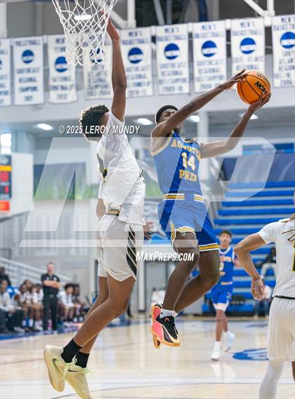 Thumbnail 2 in Augusta Prep vs. Evans photogallery.