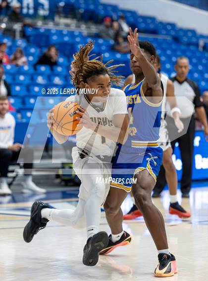 Thumbnail 3 in Augusta Prep vs. Evans photogallery.