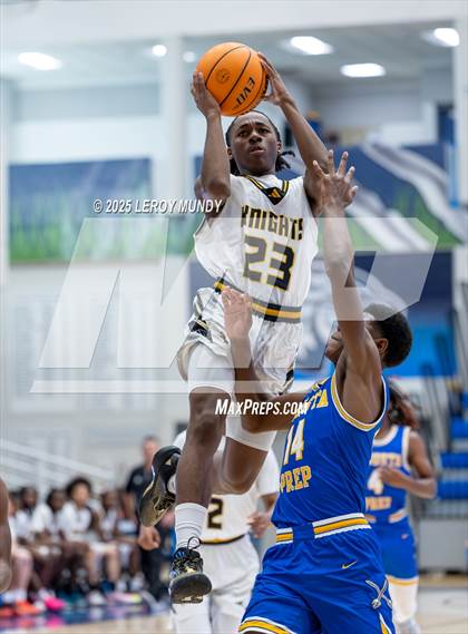 Thumbnail 2 in Augusta Prep vs. Evans photogallery.