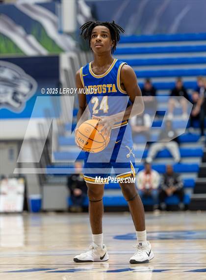 Thumbnail 2 in Augusta Prep vs. Evans photogallery.