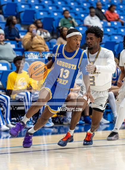 Thumbnail 3 in Augusta Prep vs. Evans photogallery.