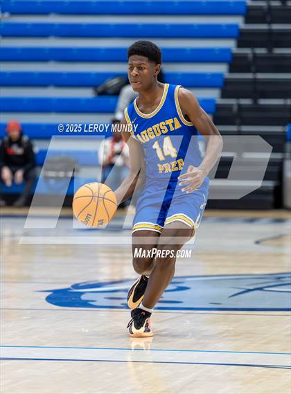 Thumbnail 2 in Augusta Prep vs. Evans photogallery.