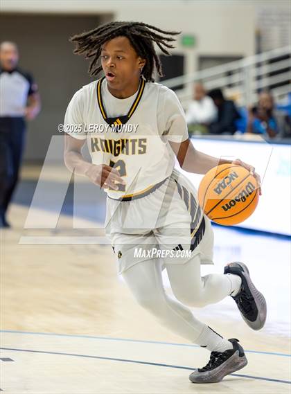 Thumbnail 3 in Augusta Prep vs. Evans photogallery.