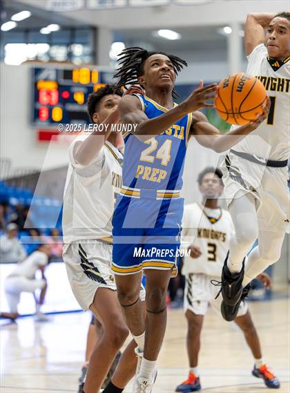 Thumbnail 3 in Augusta Prep vs. Evans photogallery.