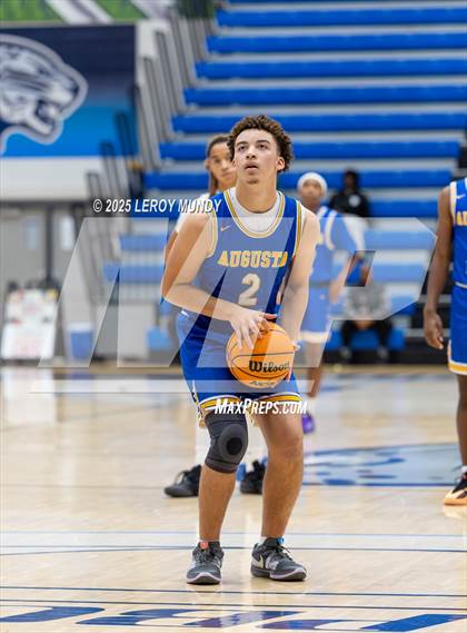 Thumbnail 2 in Augusta Prep vs. Evans photogallery.