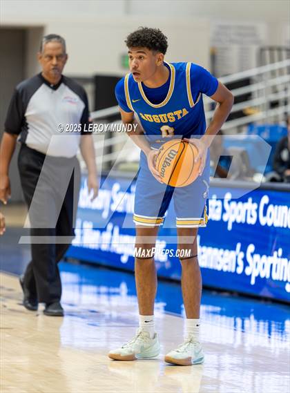 Thumbnail 3 in Augusta Prep vs. Evans photogallery.