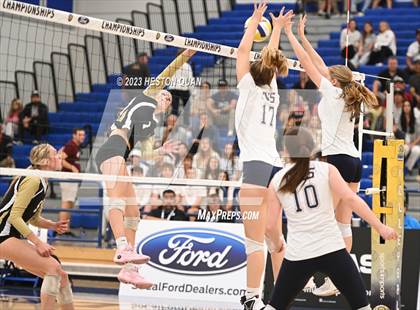 Thumbnail 1 in Capistrano Valley Christian vs. El Dorado (CIF-SS D4 Final) photogallery.
