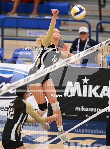 Thumbnail 2 in Capistrano Valley Christian vs. El Dorado (CIF-SS D4 Final) photogallery.