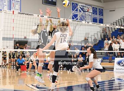 Thumbnail 3 in Capistrano Valley Christian vs. El Dorado (CIF-SS D4 Final) photogallery.