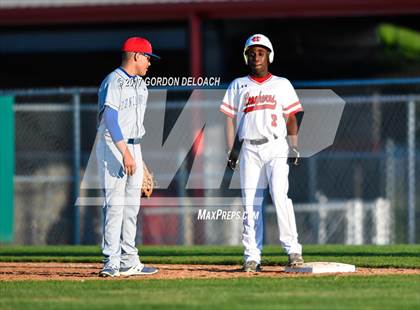 Thumbnail 2 in Duncanville @ Cedar Hill photogallery.