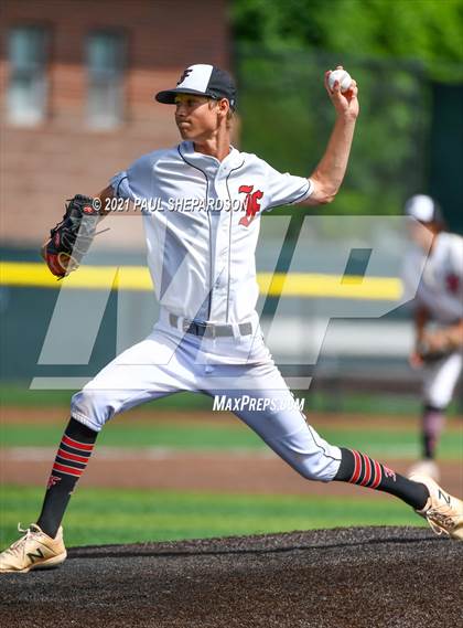 Thumbnail 3 in Fairview vs. Mountain Vista (CHSAA 5A State Semi-Finals) photogallery.