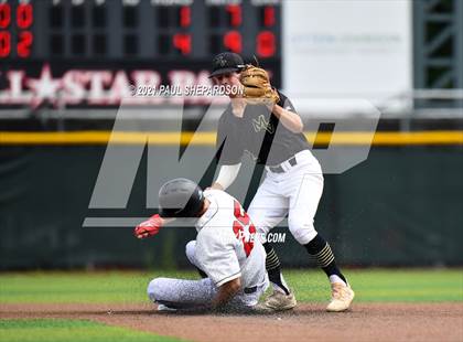 Thumbnail 1 in Fairview vs. Mountain Vista (CHSAA 5A State Semi-Finals) photogallery.