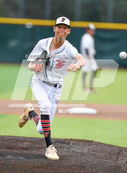 Thumbnail 3 in Fairview vs. Mountain Vista (CHSAA 5A State Semi-Finals) photogallery.