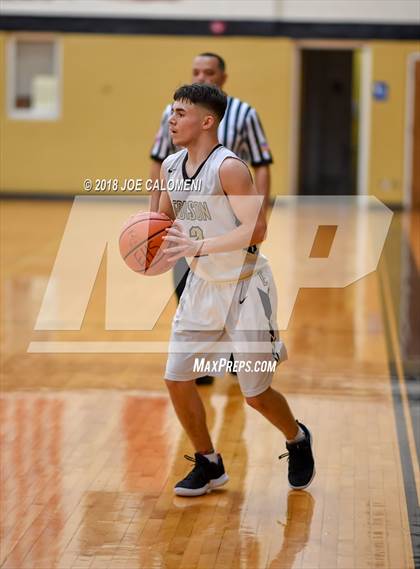 Thumbnail 3 in Ray vs Edison [Thomas A.] (SAISD Basketball Tournament) photogallery.