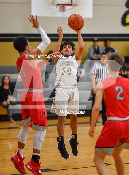 Thumbnail 3 in Ray vs Edison [Thomas A.] (SAISD Basketball Tournament) photogallery.