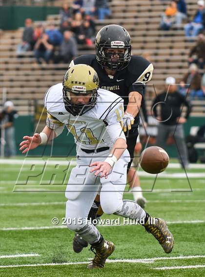 Thumbnail 3 in Abbott vs. Crowell (UIL 1A Six-Man Final) photogallery.