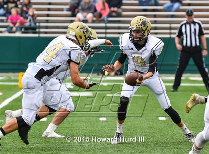 Thumbnail 3 in Abbott vs. Crowell (UIL 1A Six-Man Final) photogallery.