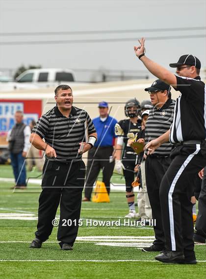 Thumbnail 3 in Abbott vs. Crowell (UIL 1A Six-Man Final) photogallery.