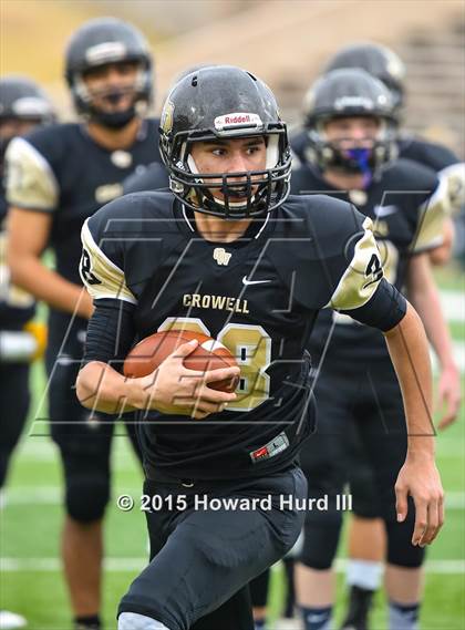Thumbnail 2 in Abbott vs. Crowell (UIL 1A Six-Man Final) photogallery.