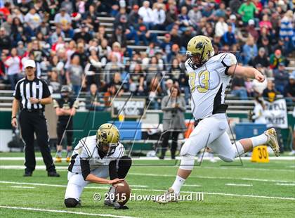 Thumbnail 3 in Abbott vs. Crowell (UIL 1A Six-Man Final) photogallery.