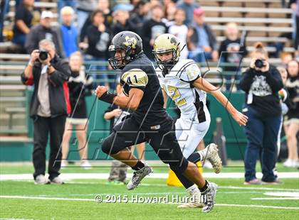 Thumbnail 3 in Abbott vs. Crowell (UIL 1A Six-Man Final) photogallery.