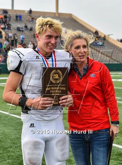 Thumbnail 3 in Abbott vs. Crowell (UIL 1A Six-Man Final) photogallery.