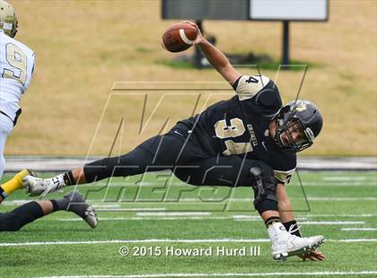 Thumbnail 1 in Abbott vs. Crowell (UIL 1A Six-Man Final) photogallery.