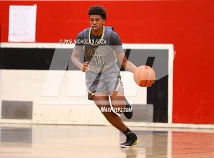 Thumbnail 2 in Bishop Montgomery vs. Westchester (Trevor Ariza Tip-off Classic) photogallery.