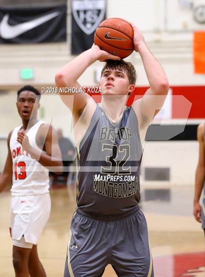 Thumbnail 3 in Bishop Montgomery vs. Westchester (Trevor Ariza Tip-off Classic) photogallery.