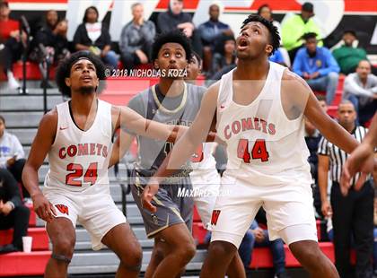 Thumbnail 1 in Bishop Montgomery vs. Westchester (Trevor Ariza Tip-off Classic) photogallery.