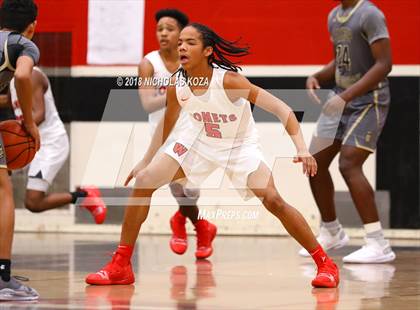 Thumbnail 2 in Bishop Montgomery vs. Westchester (Trevor Ariza Tip-off Classic) photogallery.