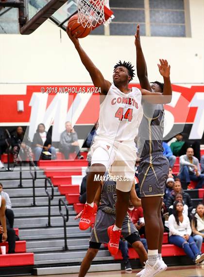 Thumbnail 2 in Bishop Montgomery vs. Westchester (Trevor Ariza Tip-off Classic) photogallery.