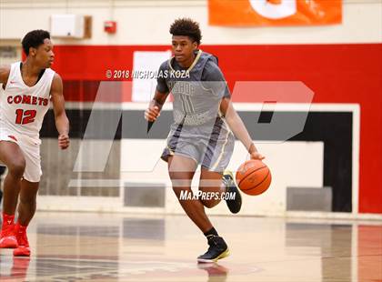 Thumbnail 3 in Bishop Montgomery vs. Westchester (Trevor Ariza Tip-off Classic) photogallery.
