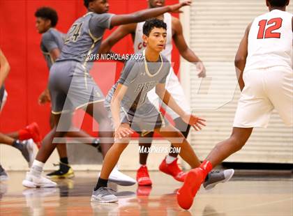 Thumbnail 3 in Bishop Montgomery vs. Westchester (Trevor Ariza Tip-off Classic) photogallery.