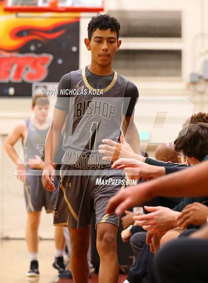 Thumbnail 3 in Bishop Montgomery vs. Westchester (Trevor Ariza Tip-off Classic) photogallery.